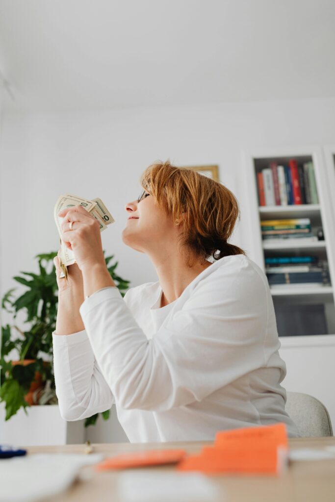 student saving money europe