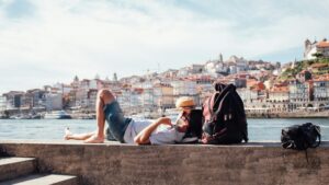 Read more about the article How to Travel Between European Cities for Under €20 (Student Hacks 2026)