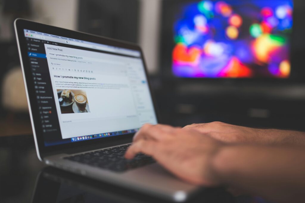 student starting blog for passive income in Europe